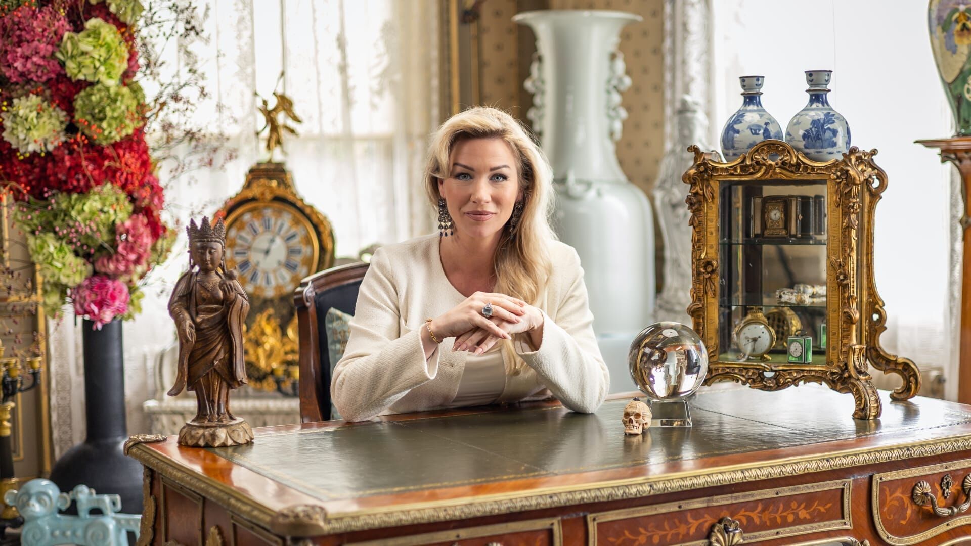 De experts van Van Onschatbare Waarde moeten al hun charmes in de