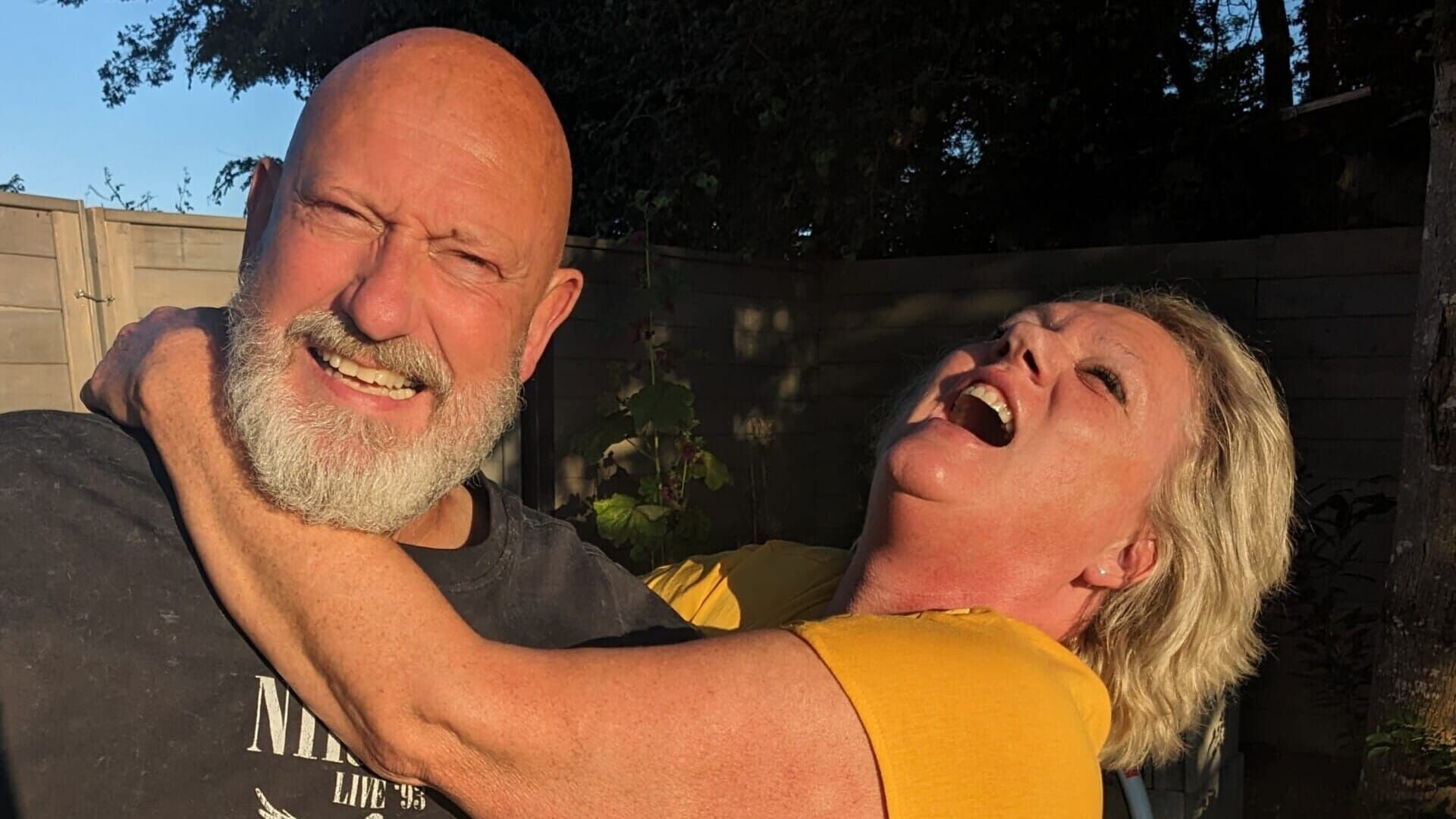 Pauline en John uit Het Roer Om verhuizen naar de Franse middle of