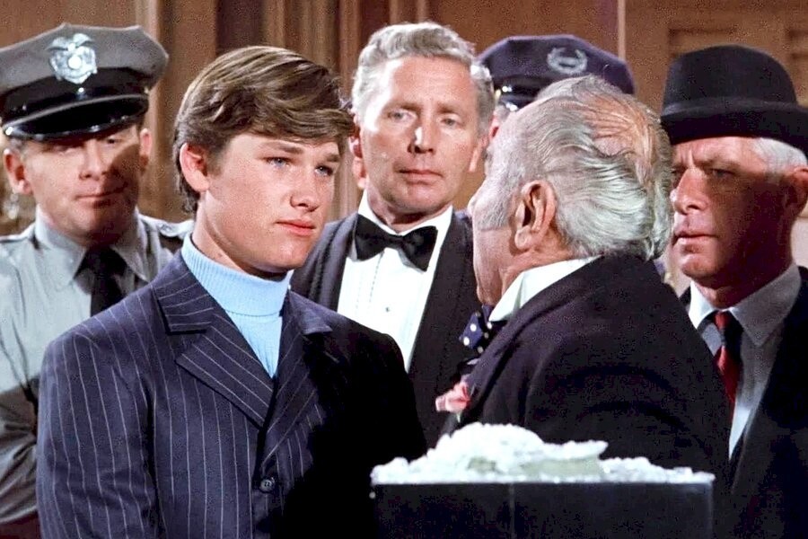 The Computer Wore Tennis Shoes (Film, Komedie, 1969) kijken - TVgids.nl