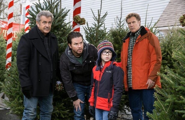 Mel Gibson, Mark Wahlberg en Will Ferrell in Daddy's Home 2