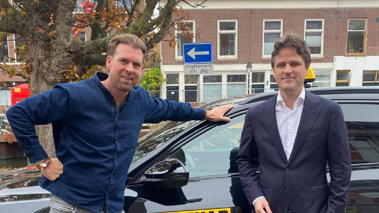 Rutger Castricum gaat het gesprek aan met Henri Bontenbal in De Hofkar