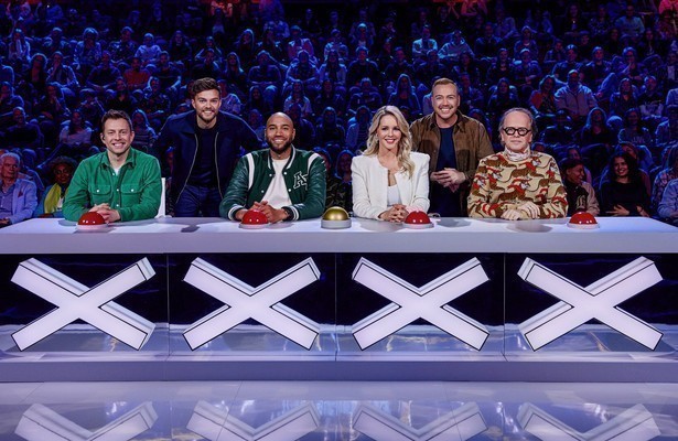 Dan Karaty, Buddy Vedder, Edson da Graça, Chantal Janzen, Jamai Loman en Marc-Marie Huijbregts