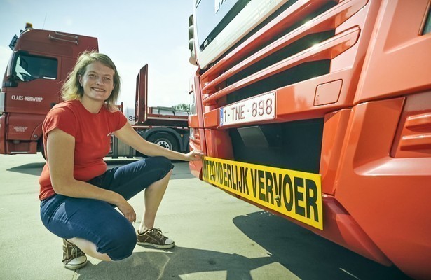 Vlaamse Meiden die Rijden