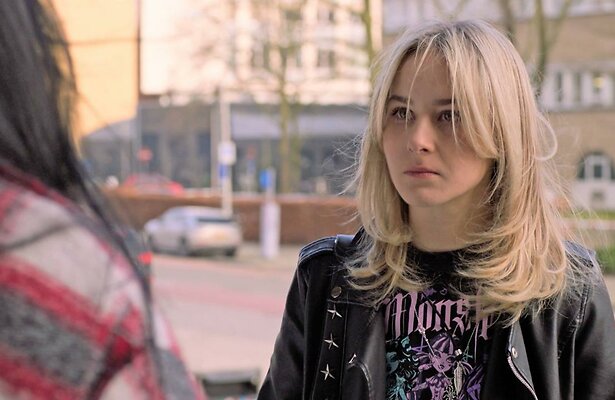 Aiko Beemsterboer als Nina in Oogappels