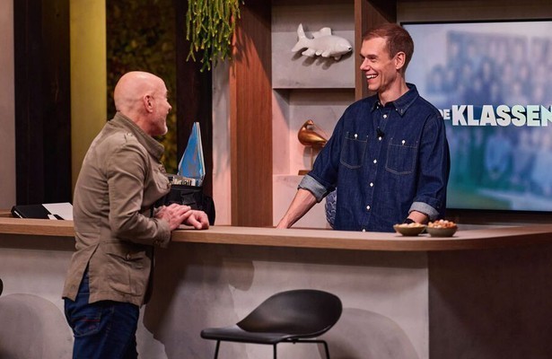 Rob Kamphues en Armin van Buuren in De Klassenavond