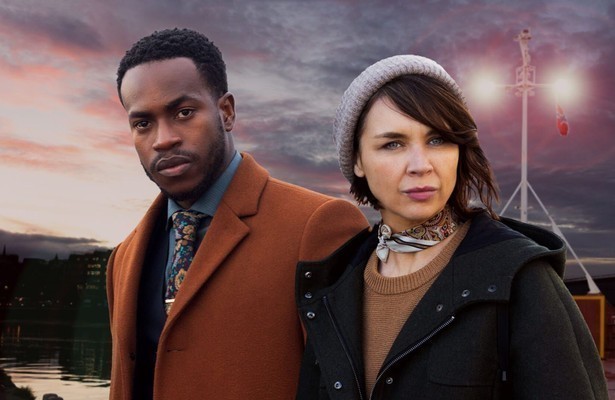 Romario Simpson en Hannah Donaldson in Granite Harbour