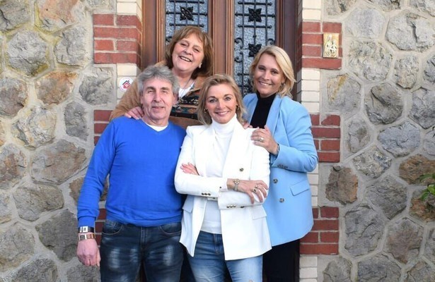 Kees & Monique - Barbara & Jolande in Ik Vertrek: Even Weg