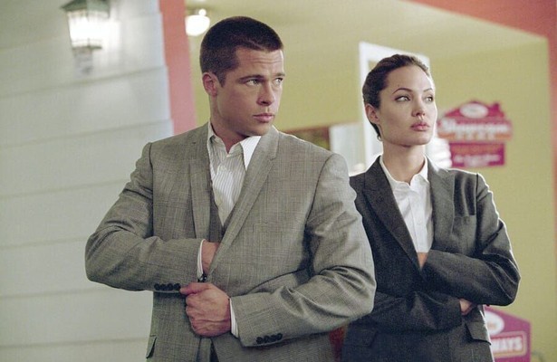 Brad Pitt en Angelina Jolie in Mr. & Mrs. Smith