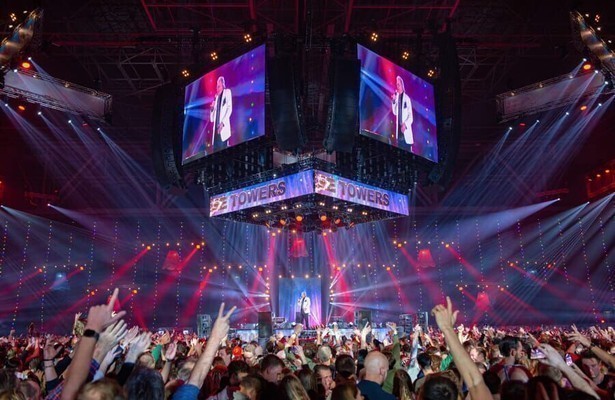 Lee Towers tijdens Mega Piraten Festijn 2023