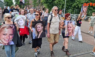 Re: Hollands Frauen schlagen zurück
