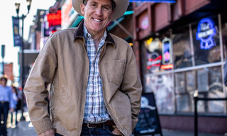Signed: Rob Brydon's Honky Tonk Road Trip