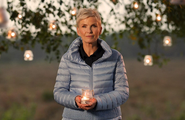 Anita Witzier in Voor Wie Steek Jij een Kaarsje op?