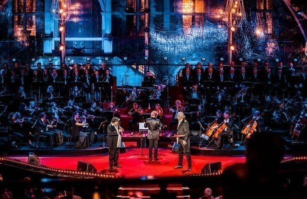 Sef Thissen en Thijs van Leer voor 10 jaar Viva Classic LIVE