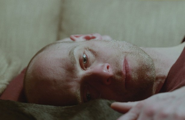 2Doc: Alleen Thuis met een Dienstwapen