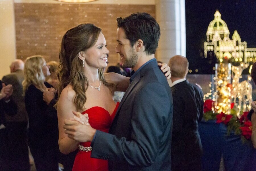 A Rose for Christmas