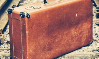 Body In the Suitcase: The Murder of Deborah Chong