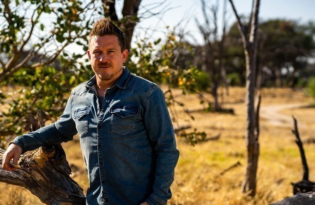 Johnny de Mol (Camping de Wildernis)