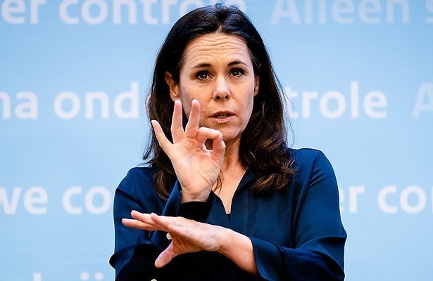 Irma Sluis ontbreekt bij corona persconferentie Mark Rutte