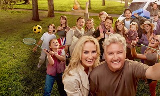 De Frogers: Happy campers