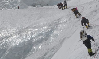 Everest: beyond the limit