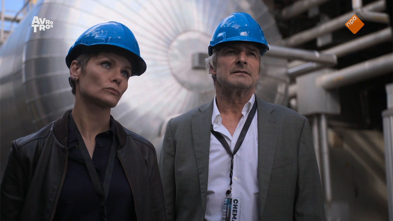 Angela Schijf als Eva van Dongen en Victor Reinier als Floris Wolfs in Flikken Maastricht