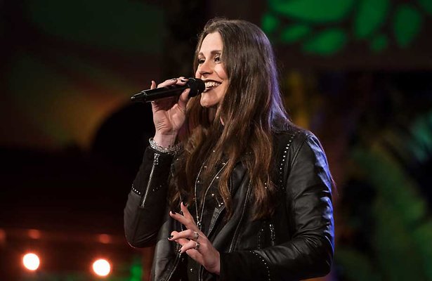 Zangeres Floor Jansen in Duitse versie Beste Zangers