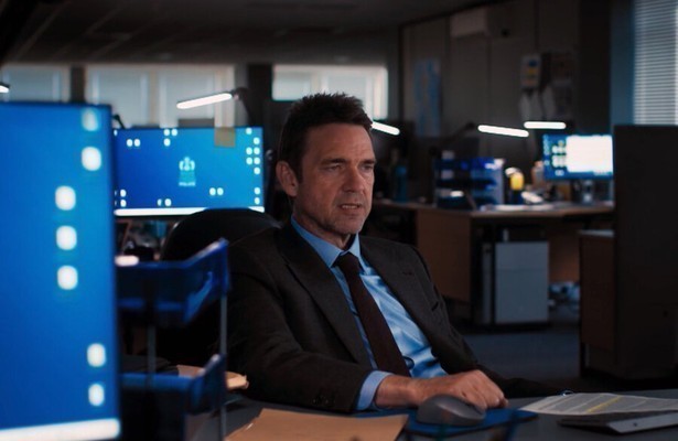 Dougray Scott als Ray Lennox