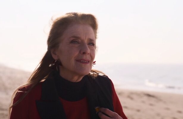 Jette van der Meij als Laura in GTST