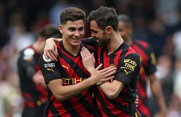 Julian Alvarez en Bernardo Silva