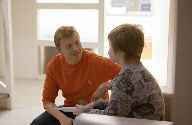 Nicolaas Veul in Een Valse Start - 100 Dagen in de Jeugd- en Gezinszorg