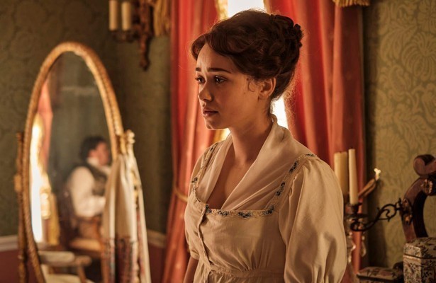 Rose Williams als Charlotte in Sanditon