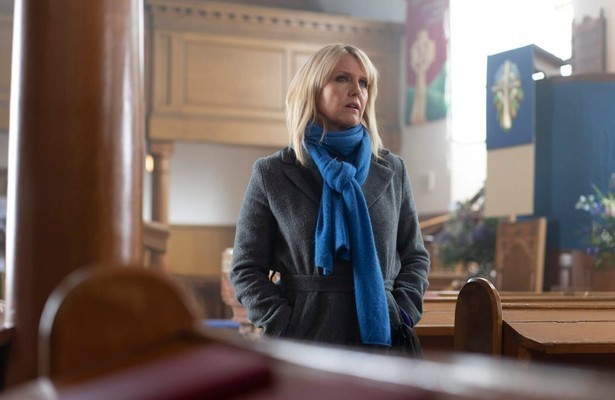 Ashley Jensen als DI Ruth Calder in Shetland