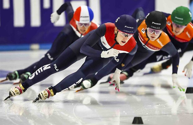 Beau Snellink, Marcel Bosker, Patrick Roest en Sven Kramer 