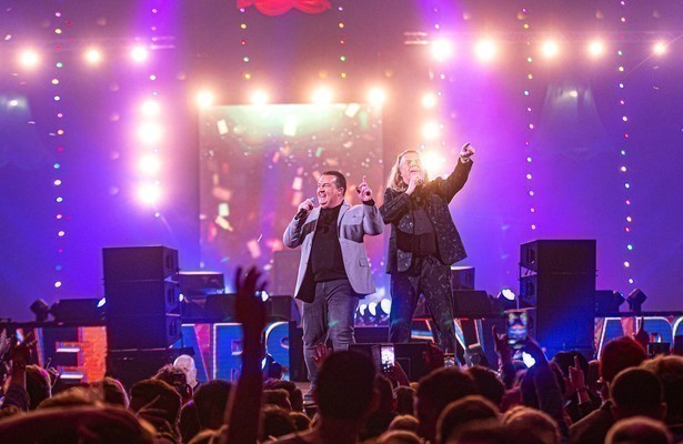 Stef Ekkel en Rene Karst op Sterren Muziekfeest: Mega Piraten Festijn 2022