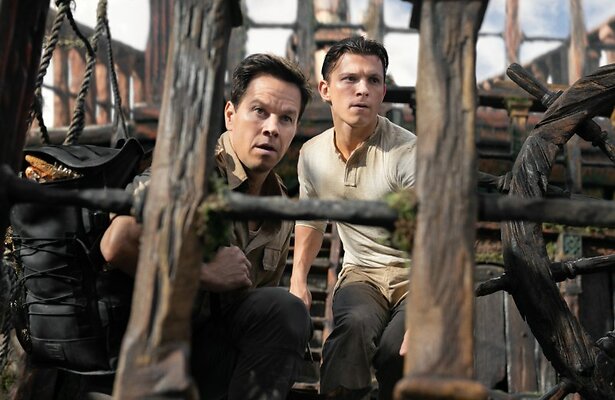 Uncharted met Tom Holland en Mark Wahlberg