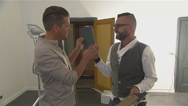 Oneens over kleuren en meubels