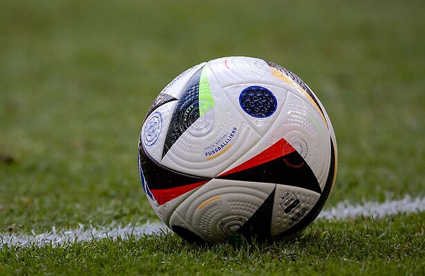 De wedstrijdbal van het EK Voetbal 2024