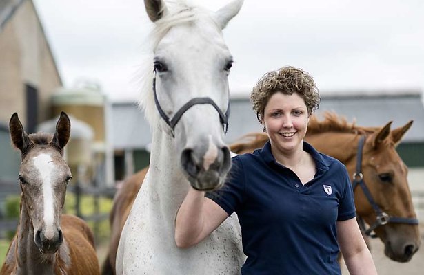 Boer zoekt Vrouw-boeren doen een oproep
