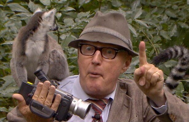 André van Duin in Animal Crackers.