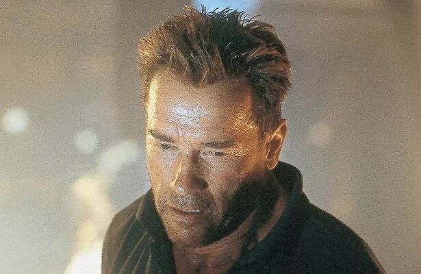 Arnold Schwarzenegger in Collateral Damage