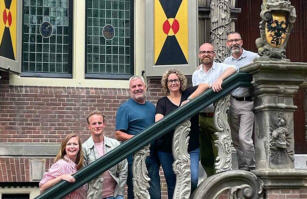 Ida, Rienk, Andre, Mery, Sieb en Francesco uit Bed & Breakfast