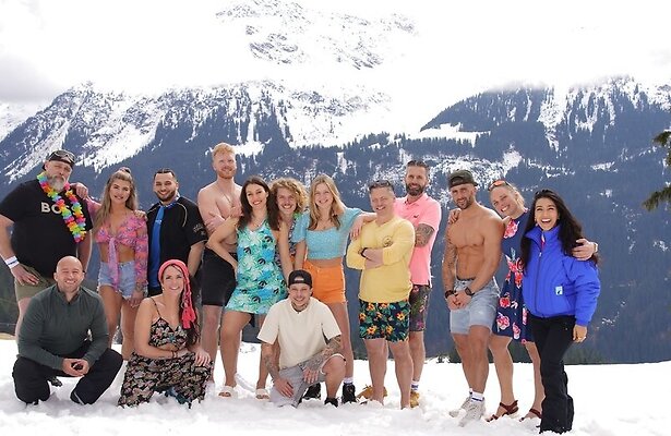 De TV van gisteren: Dramatische start voor Bergafwaarts