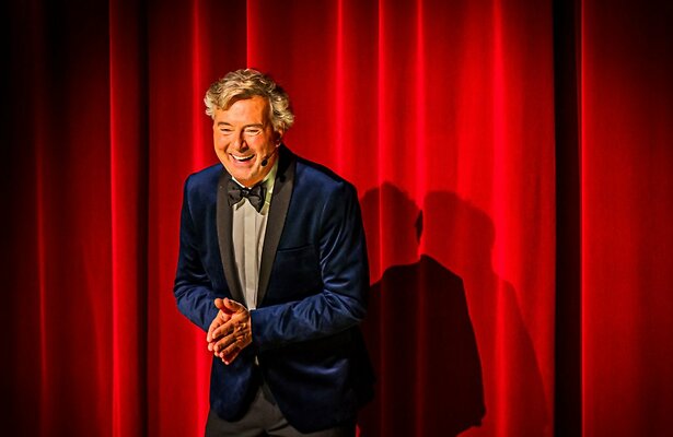 Bert van Leeuwen voor Stralend Kerstfeest