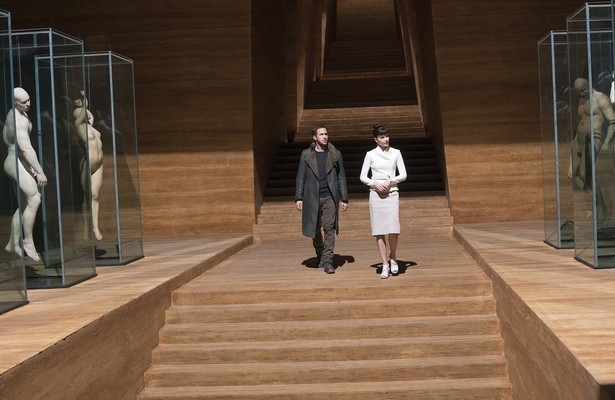 Ryan Gosling volgt Harrison Ford op als Blade Runner