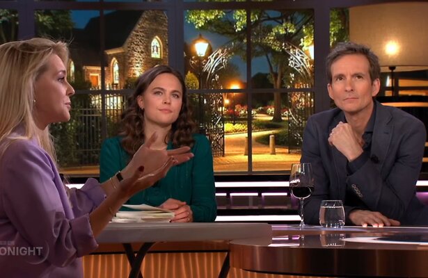 Chantal Janzen had ineens haar eigen klaptafeltje