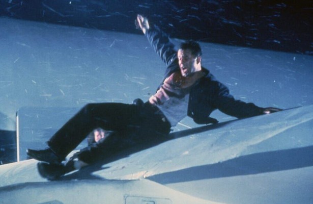 Bruce Willis in Die Hard 2