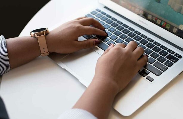 Hoe entertainment websites omgaan met wisselende bezoekersaantallen