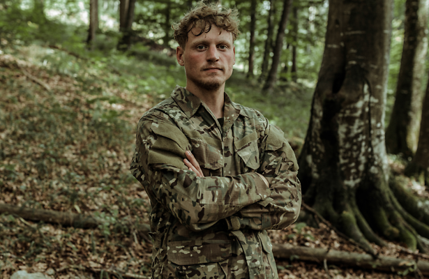 Kaj Gorgels emotioneel in Special Forces VIPS na liefdesverklaring partner.