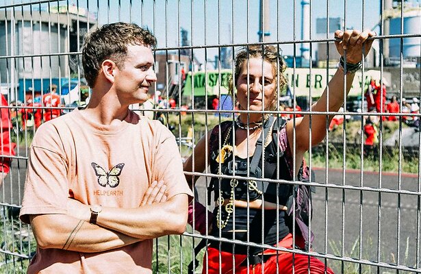 Jurre Geluk volgt jonge actievoerders in hun strijd tegen klimaatverandering. 