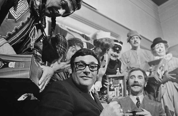 Winnaar Gouden Televizier-Ring 1967: Ja Zuster, Nee Zuster